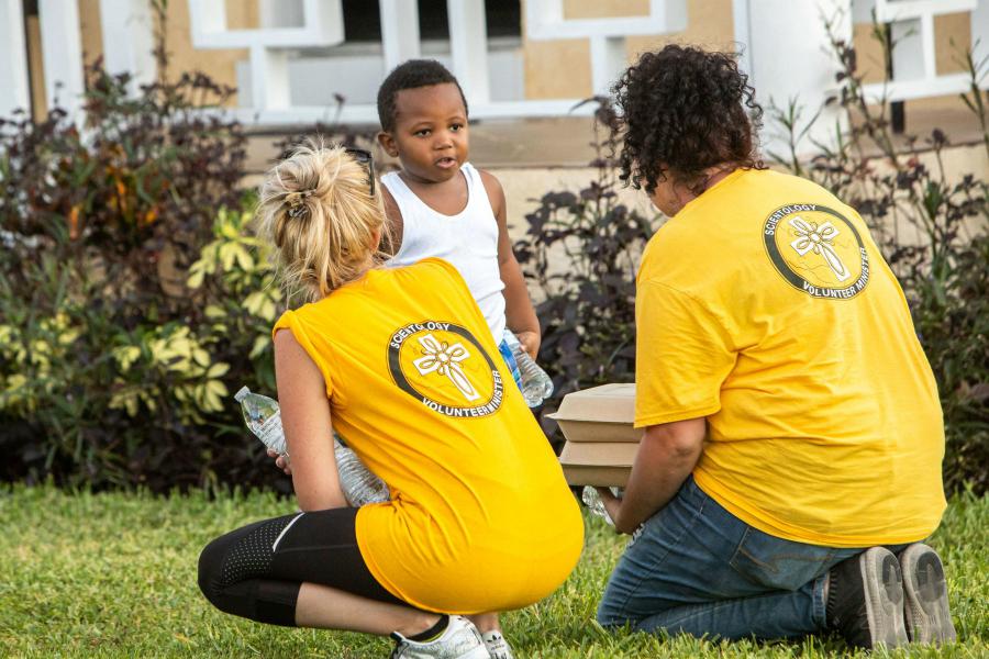 Scientology Volunteer Ministers disaster response members are there to help.