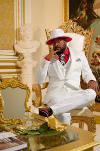 Cliff Beach: Award-winning musician, author, and entrepreneur