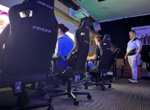 CSR MCC Kaiser Series AndaSeat