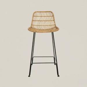 Outdoor stools Dubai for modern patio and bar areas