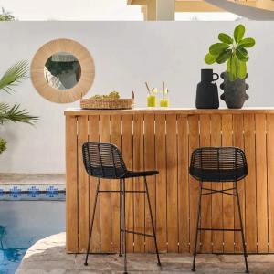Rattan outdoor stools for outdoor bar furniture Dubai