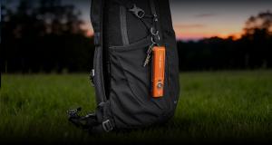 E06R PRO Backpack Keychain