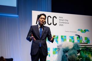 Takeharu Yamanaka, Mayor of Yokohama