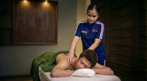 The heart of Big Apple Express Spa’s 20-year franchise success: Skilled massage therapists delivering the consistent, affordable care that drives customer loyalty.