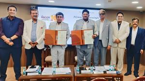 Exhibition Globe Signs MOU with MACCIA in Maharashtra