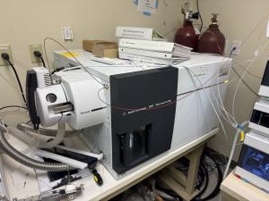 (Lot 69) Agilent Technologies Triple Quad LC/MS Mass Spectrometer, Model# G6490A