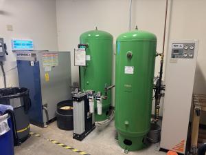 (Lot 93) Powerex SEQ 20-HP Tankless Quadplex Oil-Less Enclosed Scroll Air Compressor and Peak Industrial Nitrogen Generator