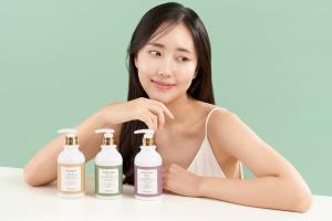 cell happy co COSMOS Organic Shampoo, Body Wash, and Body Lotion Set