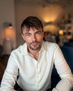 Oliver Drakeford LMFT, CGP - West Hollywood | Los Angeles