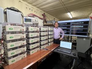 Field testing of the technology with 20 VSMs working together