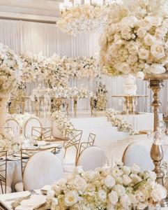 Wedding flowers by Amber Kirkland of The Velvet Touch
