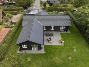 Moderne Træhuse i Danmark – Bæredygtigt Design & Komfort