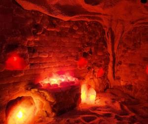 Natural salt textures, calming light, and thoughtful design create a salt cave that feels alive an artistic expression of wellness.