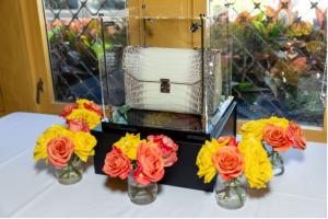 2026 IT Bag supplied by RobertJames® (Photo Credit: Capehart Photography)