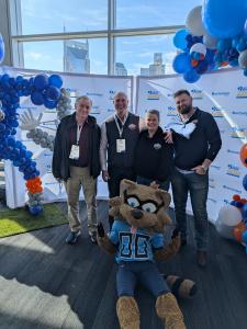 Picture of the Capital City Roofing ELT at a CertainTeed Conference