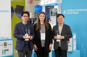 H2 Energy News (UK), represented by Project Manager Anela Dokso (middle), selected VINSSEN CO., LTD. and G-Philos Co., LTD.