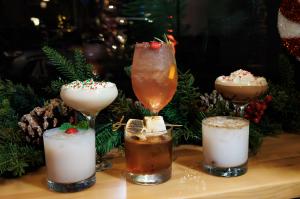 Holiday Cocktail Drinks at Fort Worth Christmas Pop Up Bar River's