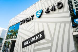 Rapidly growing fitness franchisor SWEAT440 has seen a 53% reduction in costs since implementing Replify's AI customer service.