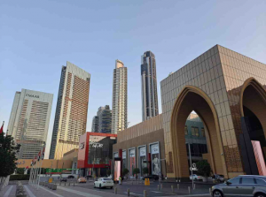 Dubai Mall, a project finalized by the Alabbar family.