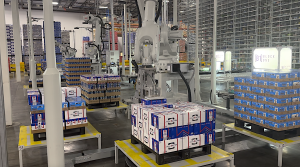 Block One Automation's Robotic Arms Palletize Mixed SKU beer orders