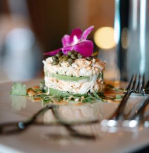 Crab & Avocado Stack