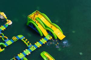 Wibit Wave Inflatable Slide