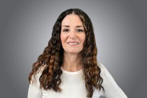 Corporate Headshot of Amber Puckett