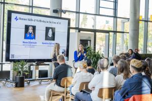 Tomorrow University, Industry Expert Nora Dietrich