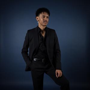 Danny Silvertone signs Major Distrobution Agreement