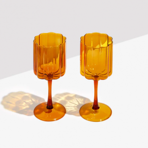 Fazeek Wave Wine Glasses in amber, contemporary glassware with fluid, curvaceous design for a refined wine experience.