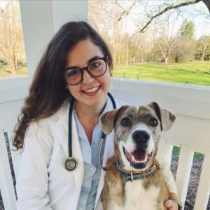 Dr. Allie Poole, at her practice of in home pet euthanasia in Atlanta, GA and surrounding areas.