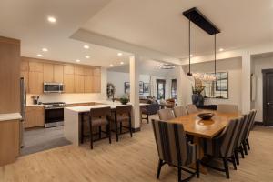 The Residences at Snowmass Club Sanctuary