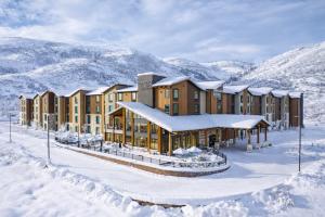 Marriot TownePlace and SpringHill Suites, Avon, CO in Vail Valley