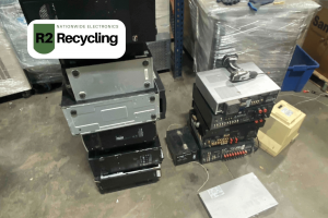 Electronic devices for recycling