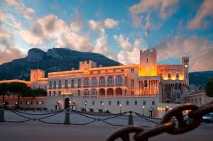 Private Visit to The French President’s Summer Residence or The Prince’s Palace in Monaco
