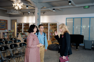 Families at The Independent School of Jakarta learning about IHS