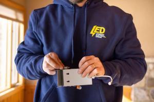 residential electrician milwaukee
