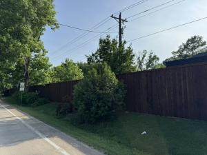 Kodiak Fence Company Wood Fence Install