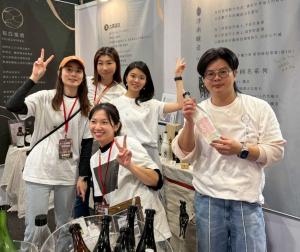 The FUKUHAKU booth at Taipei Fine Wine Exhibition 2026, where Tsunan Sake Brewery welcomed visitors and introduced the emerging category of “Premium Table Rice Sake.”