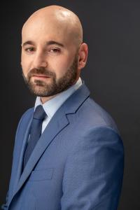 macroeconomic expert, global economist, financial analyst portrait, institutional finance, economic forecasting, professional business portrait, investment research