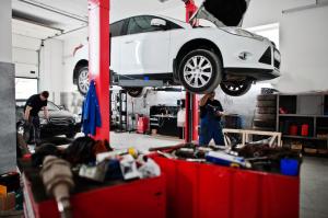 Car Repair and Maintenance - Rocco Honda And Acura Specialists.