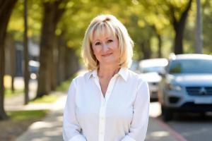 Marlene M. Bell Shares Her Journey from Art to International Thrillers