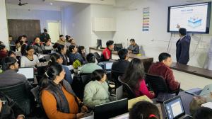 Students attending HSIM digital marketing workshop classroom session learning niche strategy and marketing system frameworks in Karnal.