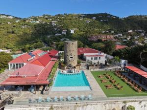 Blackbeard's Castle Pool Bar: Jolly Roger's