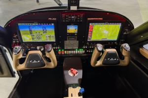 The MONTAER MC-04 Panel: Ultimate Garmin technology, all glass cockpit and sophisticated instruments