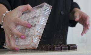 pralines chocolate workshop at Eynavis