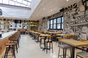 Federales Nashville x The Music Trust