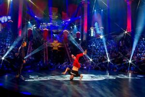 Smartstage gives The Russian Circus (The Moscow State Circus) a steady and reliable platform