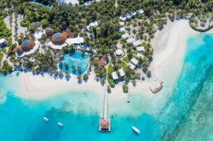 Holiday Inn Resort Kandooma Maldives