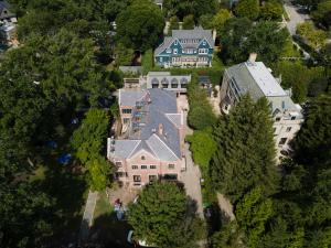 Wolf Development Chicago Roofing Company